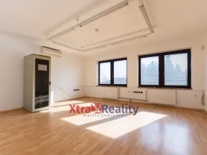 Prodej komerční nemovitosti, Modlany - Drahkov, 2300 m2