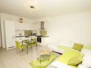 Pronájem bytu 2+kk, Praha - Uhříněves, U uhříněveské obory, 47 m2