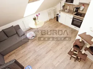 Pronájem bytu 2+kk, Neratovice, 60 m2