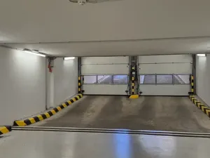 Pronájem bytu 2+kk, Praha - Modřany, Komořanská, 50 m2
