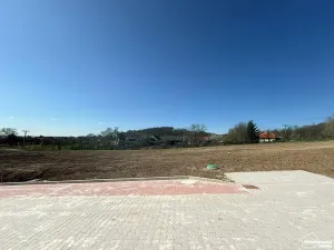 Prodej pozemku pro bydlení, Žerčice, 825 m2