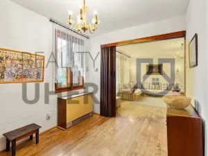 Prodej rodinného domu, Lhotka, 184 m2