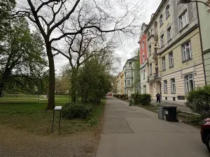 Pronájem bytu 2+kk, Praha - Karlín, Kaizlovy sady, 37 m2