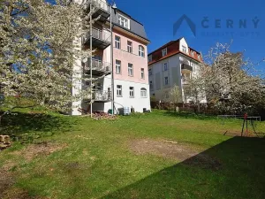 Pronájem bytu 2+kk, Liberec, Zborovská, 70 m2