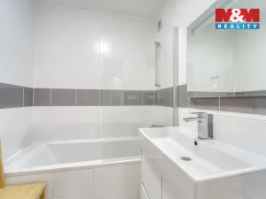 Pronájem bytu 3+kk, Praha - Hlubočepy, Prosluněná, 60 m2