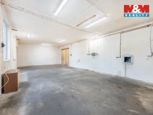 Pronájem výrobních prostor, Domažlice - Bezděkovské Předměstí, Masarykova, 770 m2