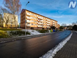 Prodej bytu 3+1, Volary, Sídl. Míru, 67 m2
