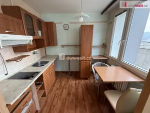 Prodej bytu 1+1, Králův Dvůr, Nad Stadionem, 37 m2