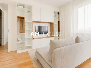 Pronájem bytu 2+kk, Praha - Strašnice, Zvěřinova, 50 m2