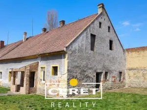 Prodej rodinného domu, Liběšice - Líčkov, 400 m2