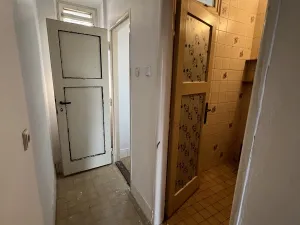 Prodej bytu 2+1, Ostrov, Štúrova, 70 m2