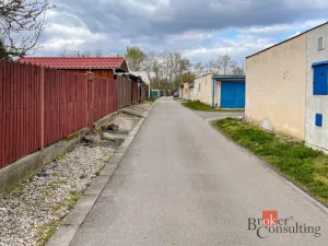 Prodej garáže, Břeclav - Poštorná, Hlavní, 18 m2