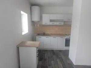 Pronájem bytu 2+kk, Děčín - Děčín VII-Chrochvice, K. Světlé, 38 m2