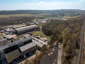 Prodej komerčního pozemku, Rynholec, 1688 m2