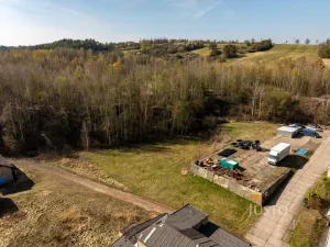 Prodej komerčního pozemku, Rynholec, 1688 m2