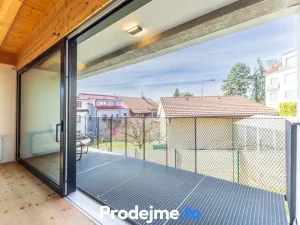 Prodej rodinného domu, Praha - Kobylisy, Třeboradická, 150 m2