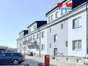 Pronájem kanceláře, Pardubice - Semtín, 28 m2