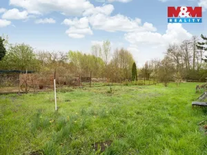 Prodej zahrady, Hostomice, Školní náměstí, 1050 m2