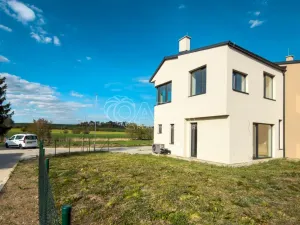 Prodej rodinného domu, Horoušany, Šámalova, 88 m2