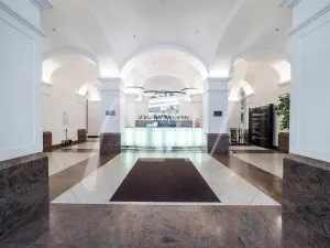 Pronájem kanceláře, Praha - Nové Město, náměstí Republiky, 144 m2