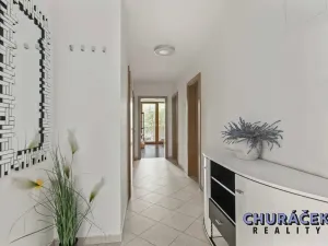 Prodej bytu 3+kk, Praha - Hrdlořezy, V třešňovce, 97 m2