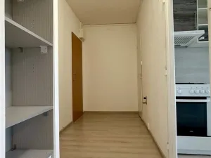 Pronájem bytu 1+1, Cheb, Májová, 42 m2