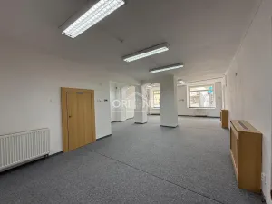 Pronájem obchodního prostoru, Chomutov, Jakoubka ze Stříbra, 61 m2