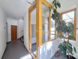 Pronájem bytu 4+1, Praha - Veleslavín, Na okraji, 110 m2