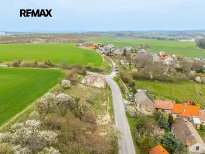 Prodej pozemku pro bydlení, Slaný, 778 m2