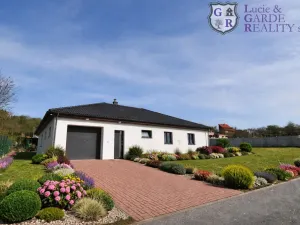 Prodej rodinného domu, Chabeřice, 160 m2