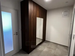 Pronájem bytu 1+kk, České Budějovice, Chelčického, 47 m2