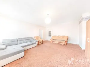 Pronájem bytu 2+1, Karlovy Vary, Vítězná, 70 m2