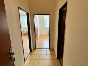 Pronájem bytu 1+1, Děčín, U Tvrze, 36 m2