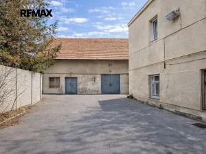 Pronájem výrobních prostor, Rudná, Masarykova, 1270 m2