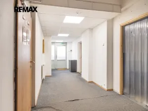 Pronájem výrobních prostor, Rudná, Masarykova, 1270 m2