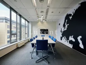 Pronájem kanceláře, Praha, Radlická, 1045 m2