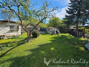 Prodej činžovního domu, Praha - Satalice, Bošínská, 195 m2