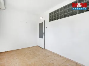 Prodej rodinného domu, Dobrovice, Komenského, 431 m2