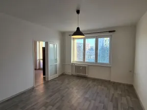 Pronájem bytu 2+1, Hradec Králové, třída SNP, 56 m2