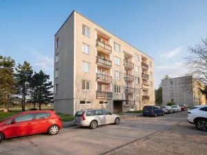 Prodej bytu 3+1, Hradec Králové - Březhrad, Březhradská, 66 m2