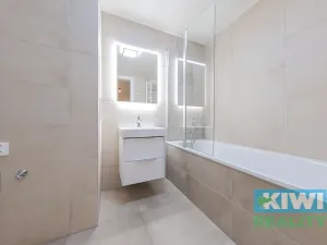 Pronájem bytu 2+kk, Ostrava, Důlní, 58 m2