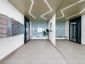 Prodej bytu 2+kk, Praha - Košíře, Naskové, 49 m2