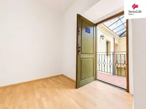 Pronájem kanceláře, Jílové u Prahy, Masarykovo náměstí, 39 m2