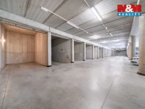 Pronájem bytu 1+kk, Plzeň - Skvrňany, Waltrova, 50 m2