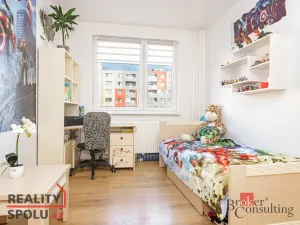 Pronájem bytu 3+1, Krnov - Pod Bezručovým vrchem, E. Hakena, 68 m2