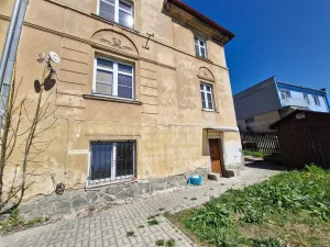 Pronájem bytu 1+1, Ústí nad Labem - Ústí nad Labem-centrum, Koněvova, 52 m2