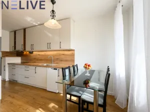 Pronájem bytu 3+kk, Praha, Flöglova, 72 m2