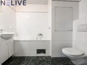 Pronájem bytu 3+kk, Praha, Flöglova, 72 m2