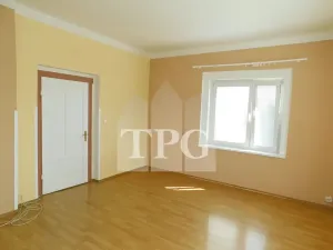 Prodej vícegeneračního domu, Mochov, 296 m2