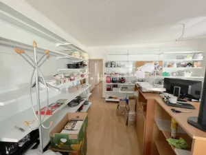 Pronájem kanceláře, Jirny, Družstevní, 619 m2